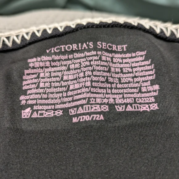 Minimalist Black and Cream Bikini Swimwear - Picture 8 of 12